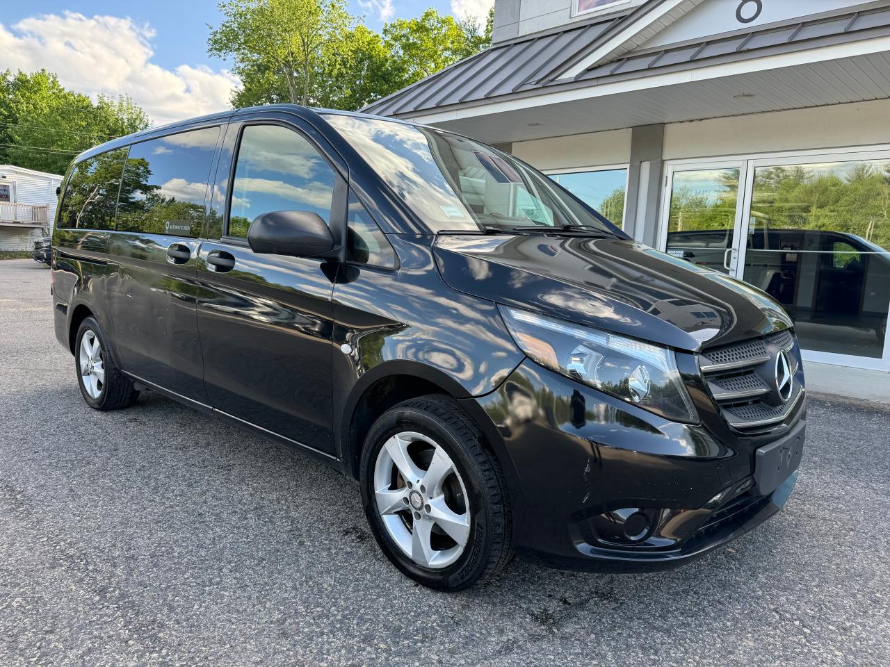 2018 MERCEDES-BENZ METRIS