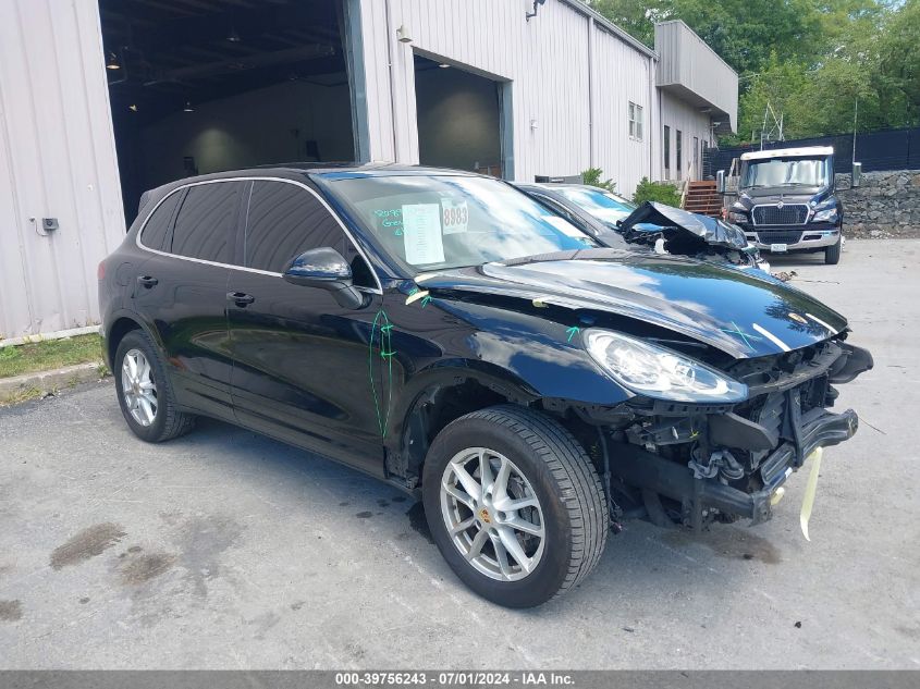 2016 PORSCHE CAYENNE