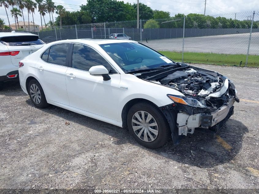 2020 TOYOTA CAMRY LE HYBRID