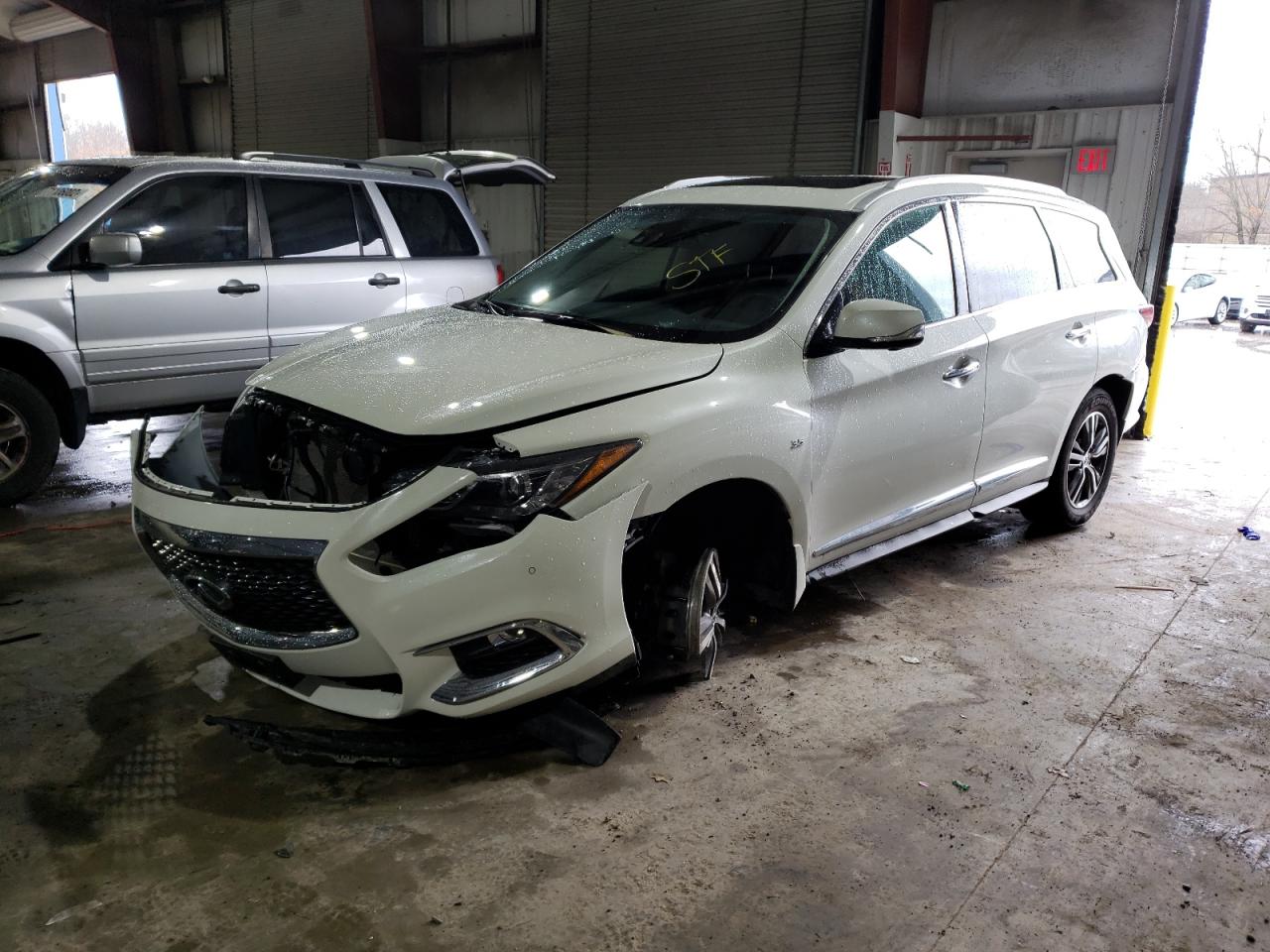 2019 INFINITI QX60 LUXE