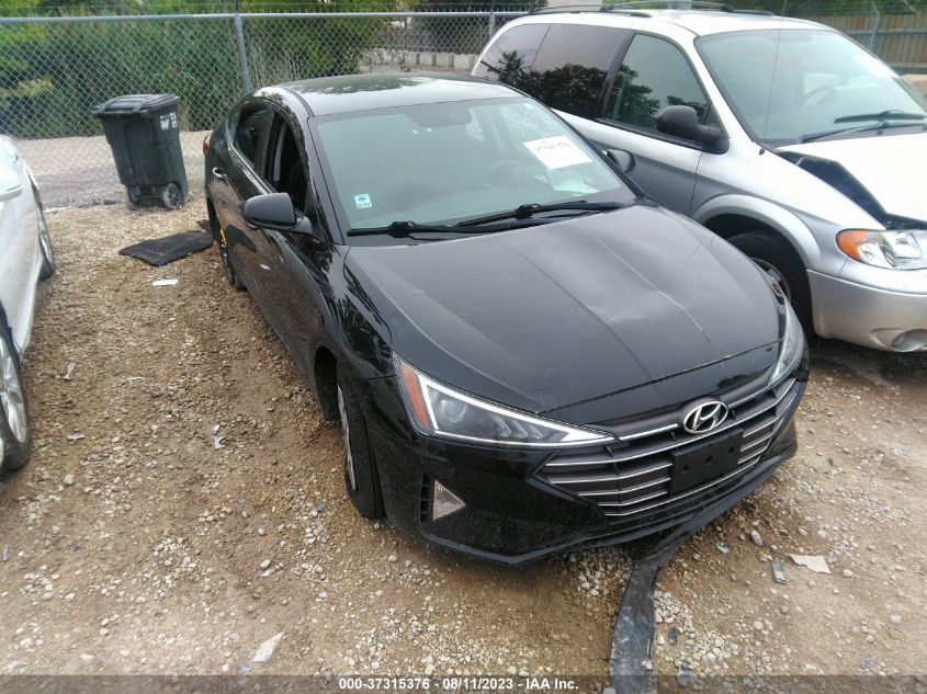 2019 HYUNDAI ELANTRA SE